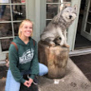 Meet your Posher, Catherine